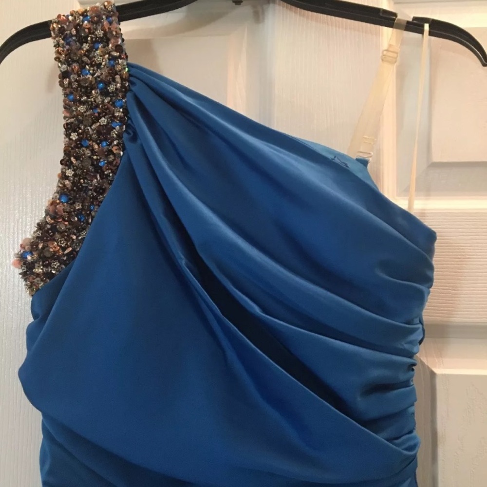 Mandalay Royal Blue cocktail dress size 8